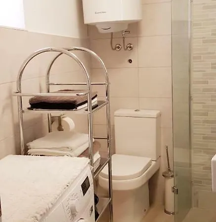 Duboka, Otok Vis Komiža