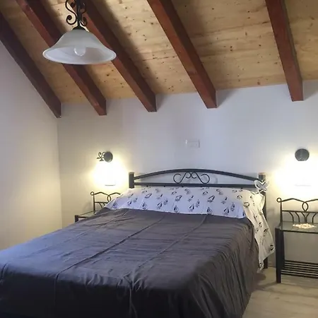 Duboka, Otok Vis Villa *